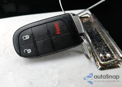 2014 Jeep Grand Cherokee Laredo z USA, uszkodzony, nr VIN 1C4RJFAG9EC321947